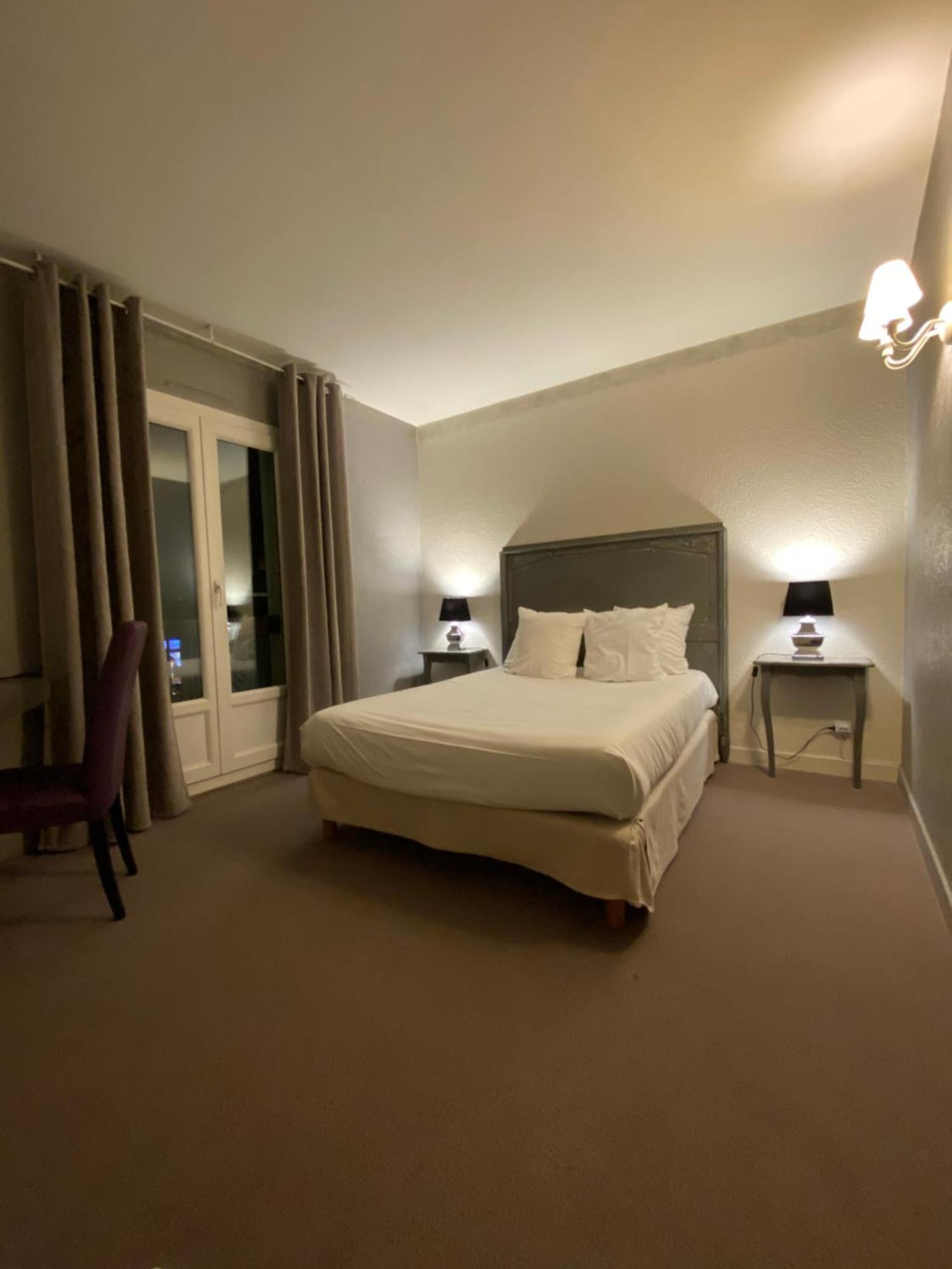 Logis Hotel Medieval, Montelimar Nord 罗什莫尔 外观 照片