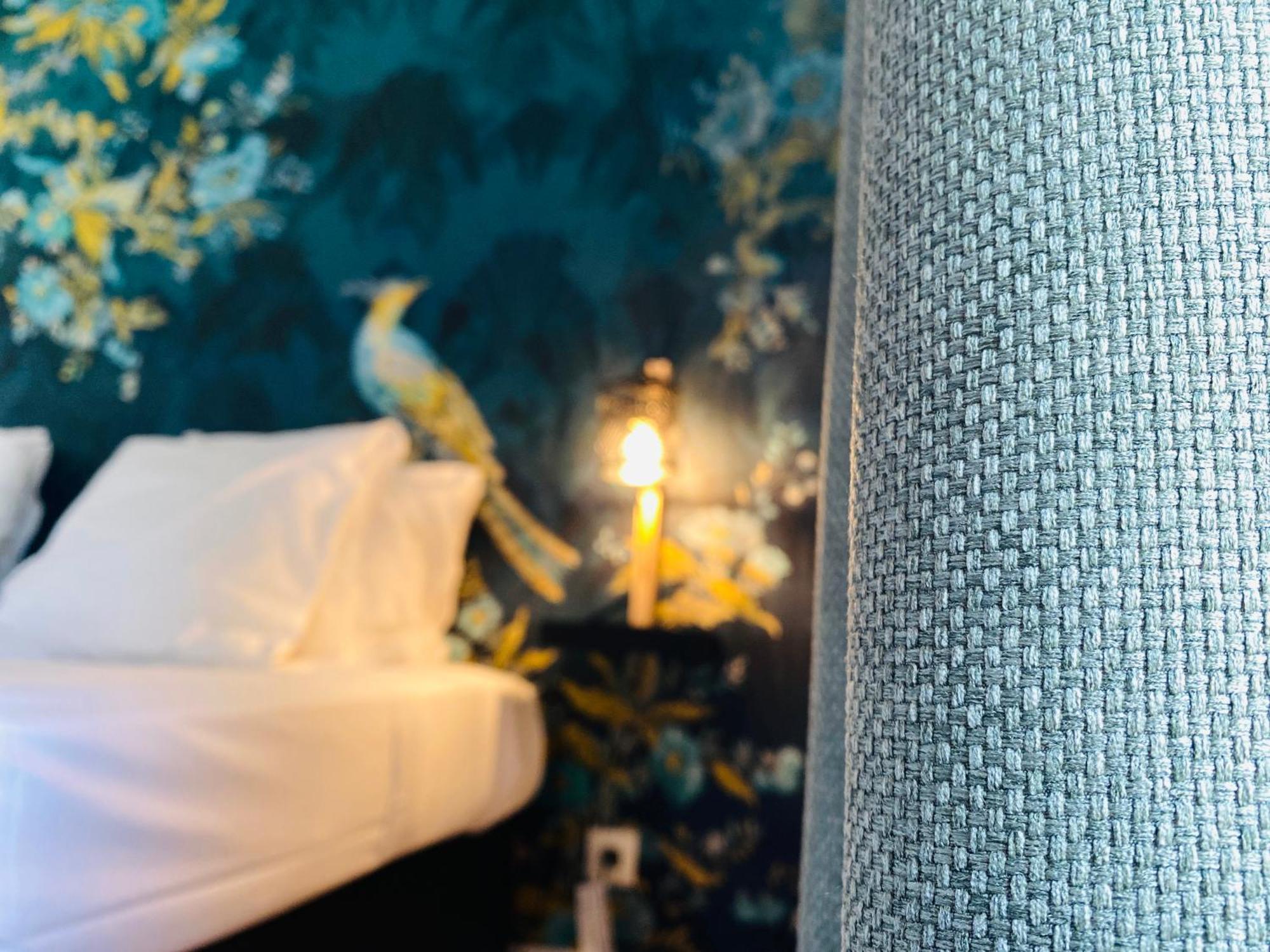 Logis Hotel Medieval, Montelimar Nord 罗什莫尔 外观 照片