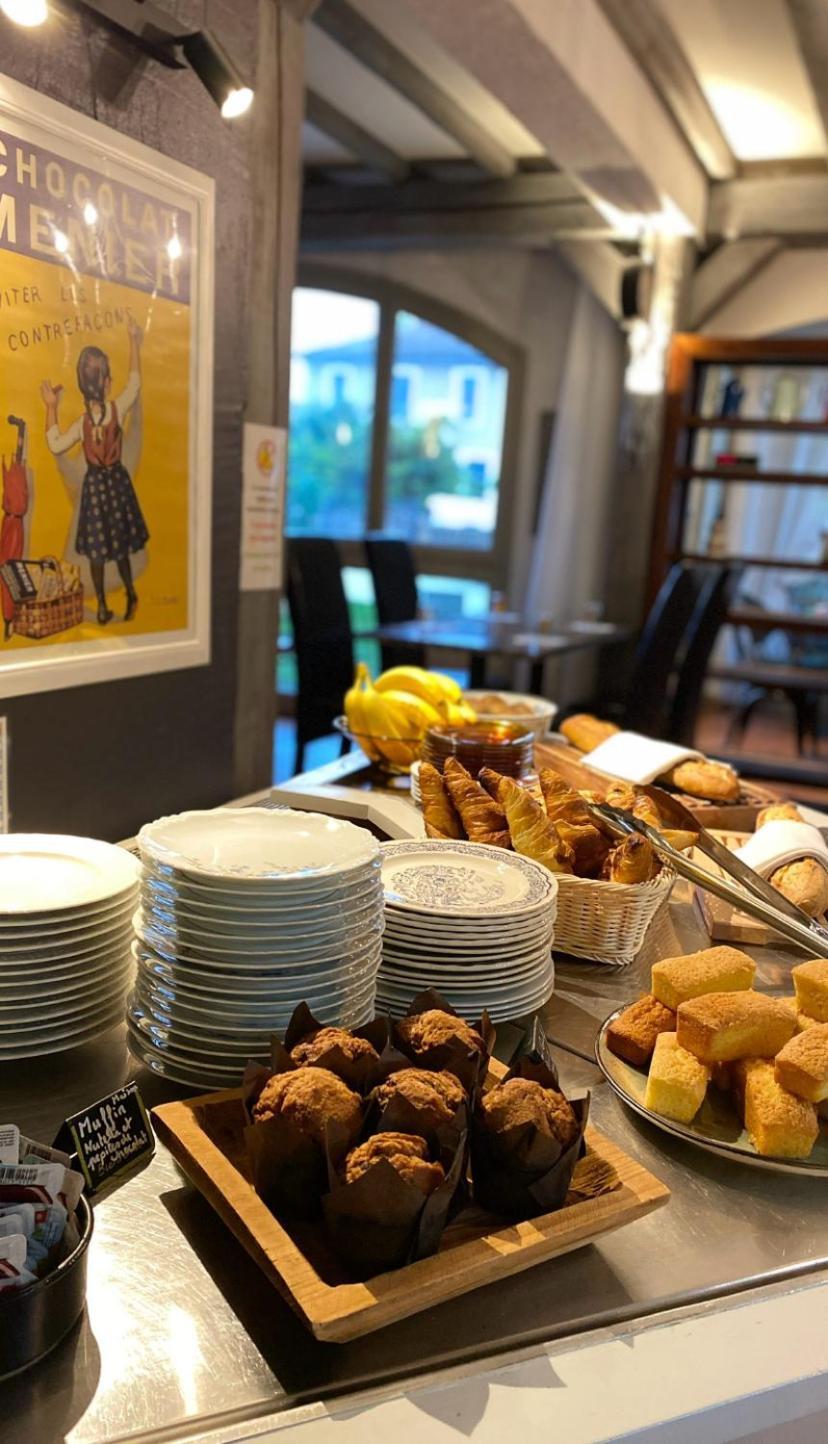 Logis Hotel Medieval, Montelimar Nord 罗什莫尔 外观 照片