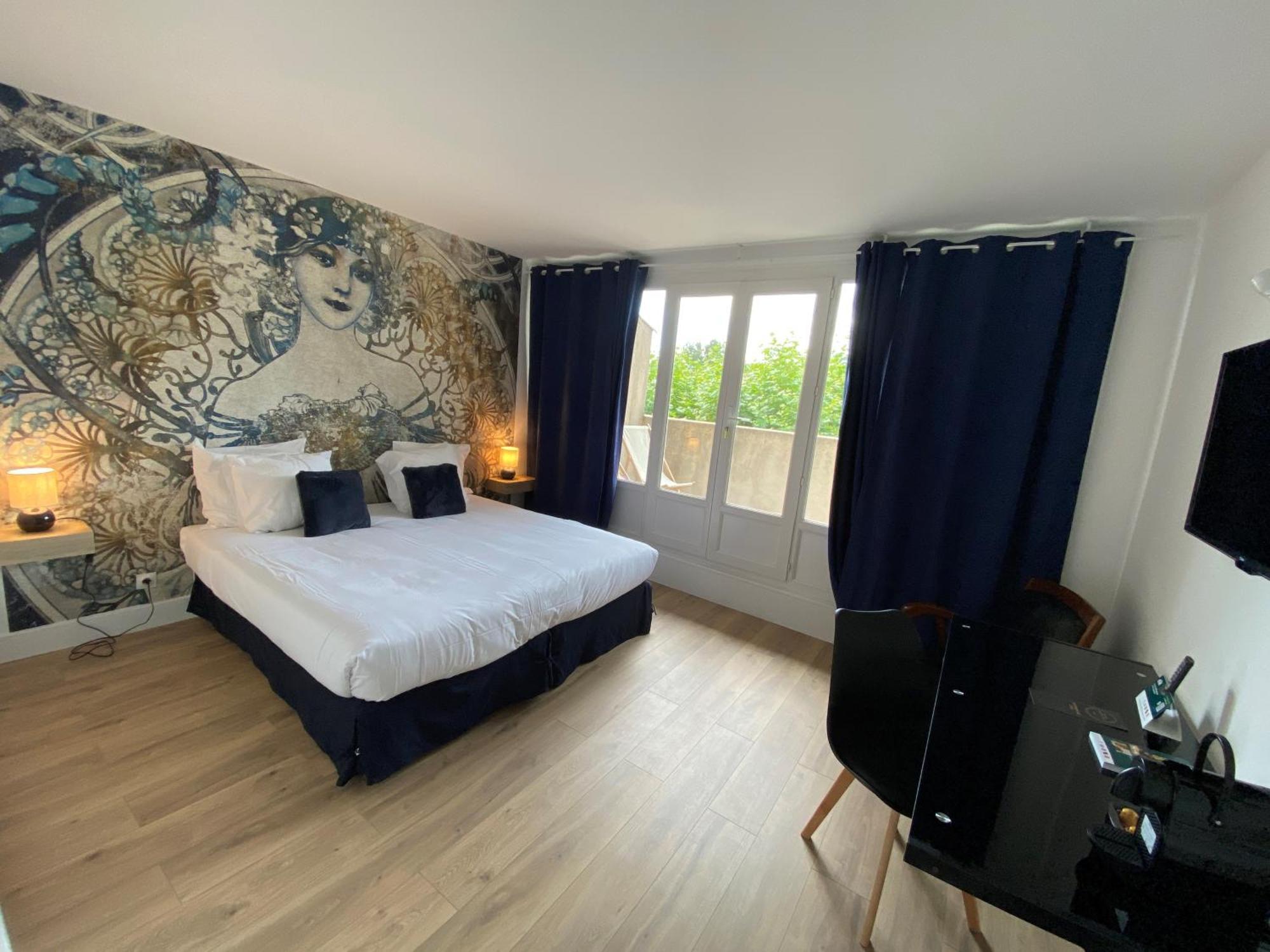 Logis Hotel Medieval, Montelimar Nord 罗什莫尔 外观 照片